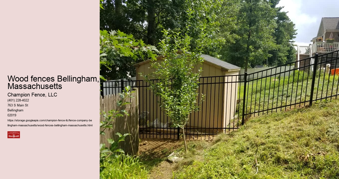 Wood fences Bellingham, Massachusetts